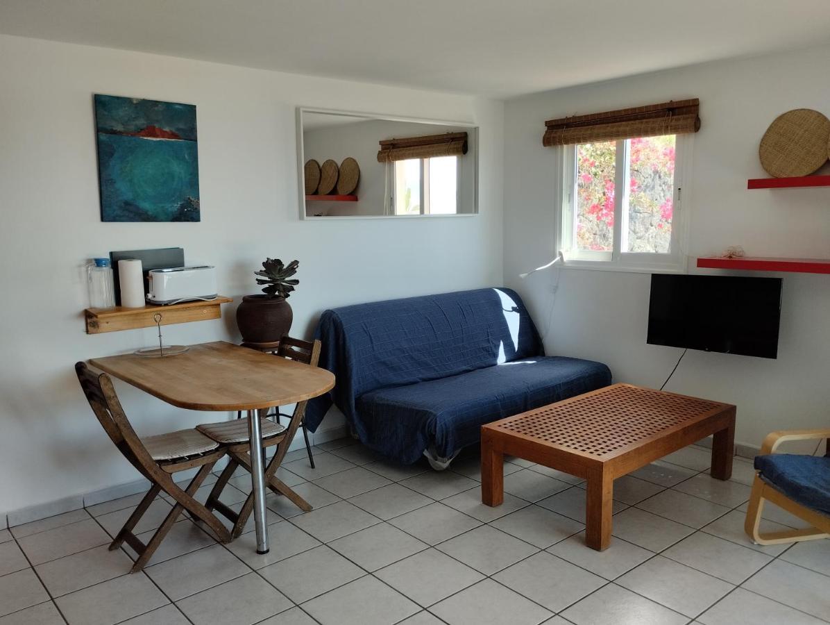 Beautiful Small Bungalow, Amazing Views And Garden ฟามารา ภายนอก รูปภาพ