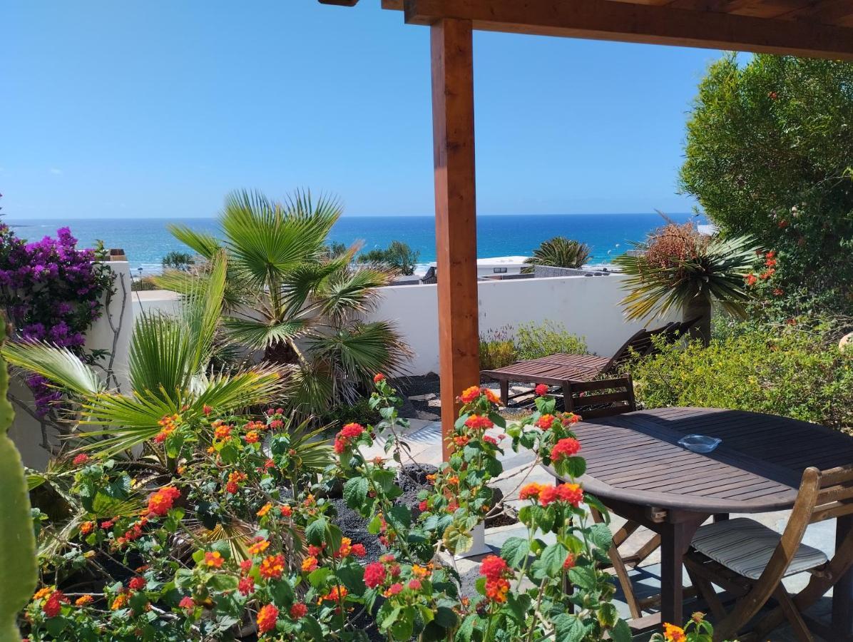 Beautiful Small Bungalow, Amazing Views And Garden ฟามารา ภายนอก รูปภาพ
